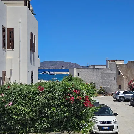 Casa Di Giu' - * Favignana